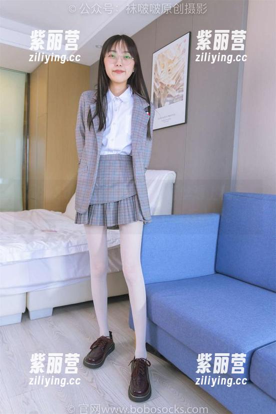 BoBoSocks袜啵啵-稚予 BoBoSocks袜啵啵 - 深蓝丝遇上稚予,放下顾虑,直接免费下载走人吧。