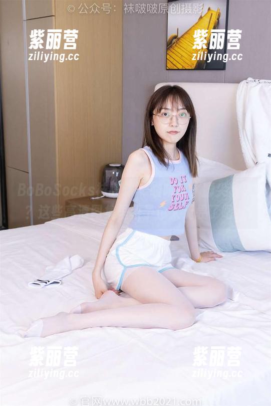 BoBoSocks袜啵啵-稚予 BoBoSocks袜啵啵 - 咖啡丝,脚尖加固?这些高清图集里稚予也太无畏了吧!