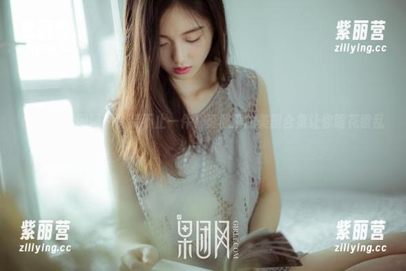 GIRLT果团网 - 套装不止一件，莫雅淇的美图合集让你眼花缭乱！
