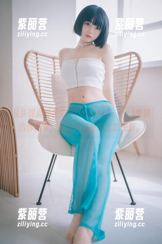 从头到尾都是奶牛：Jenny(정제니)的精选作品集，脑海闪过草原上的光影。