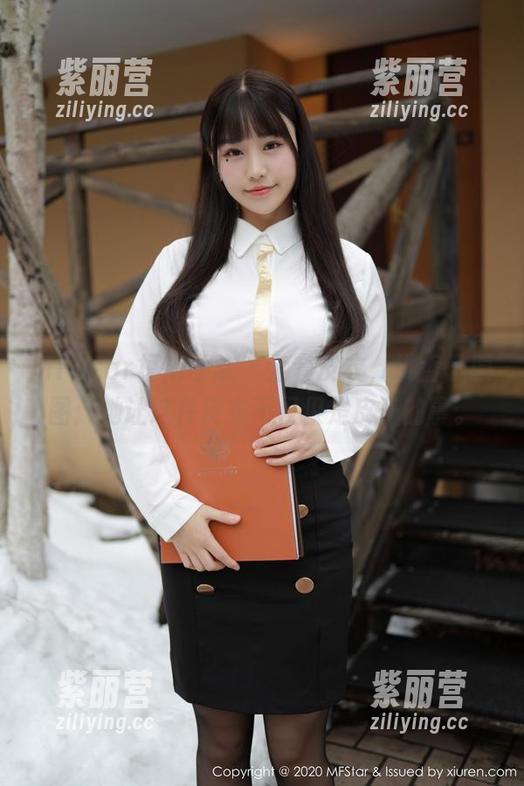 MFStar模范学院-桃香子 MFStar模范学院 - 全套皮衣,桃香子原图:她让这件皮衣不仅仅是皮子的事。