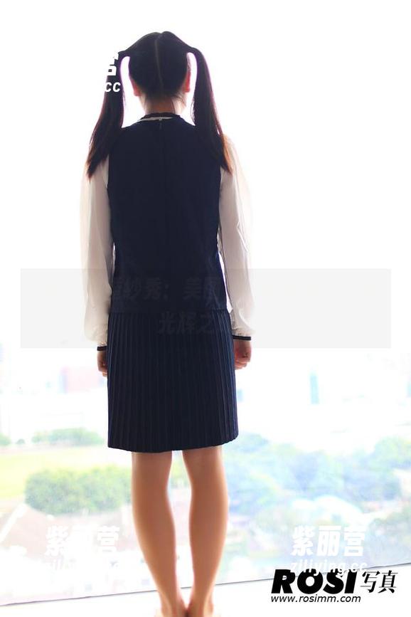 ROSI写真 ROSI的婚纱秀:美图,一场没有圣光的光辉之战。