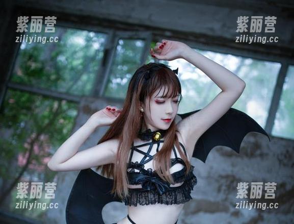 Sakiiii翎柒 Sakiiii翎柒的精选图库,不小心被恶魔撩到了?