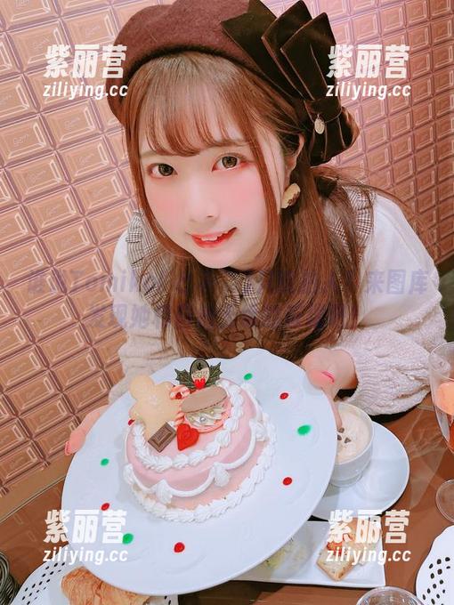 谁说Tomiko(とみこ)只能拍人？来图库发现她和自拍无缘的乐趣吧！