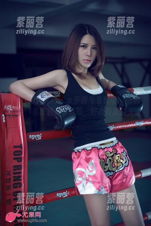UGirls尤果网-夏倪可ella UGirls尤果网 - 水手服与夏倪可ella的组合,资源别那么慷慨,好心疼我的关注力。