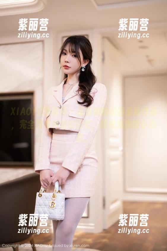 XIAOYU语画界-杨紫嫣 XIAOYU语画界 - 杨紫嫣的校园最新作品,完全没有纠结的回忆,而是满满的小心思。