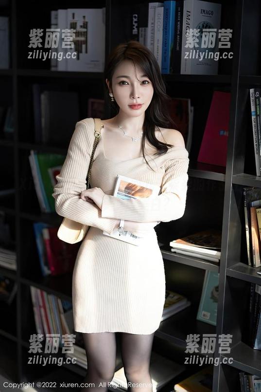 Xiuren秀人网-九千柒柒 Xiuren秀人网 - 请问九千柒柒的作品上了多少层美白?