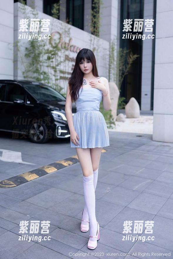Xiuren秀人网-小逗逗 Xiuren秀人网 - 小逗逗棉袜:资源与热情交织,给你的“背心”搭个档省事儿!