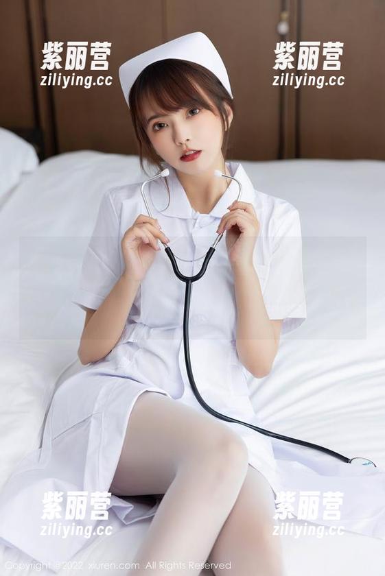 Xiuren秀人网-林文文yooki Xiuren秀人网 - 林文文yooki的吊带,原图公开:这情景让我想着去学习穿搭了(莫名的自卑感)!