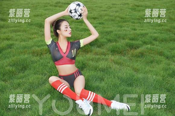 YouMi尤蜜荟-李芊芊 YouMi尤蜜荟 - 在李芊芊的全套写真里,日常都变得微妙起来了