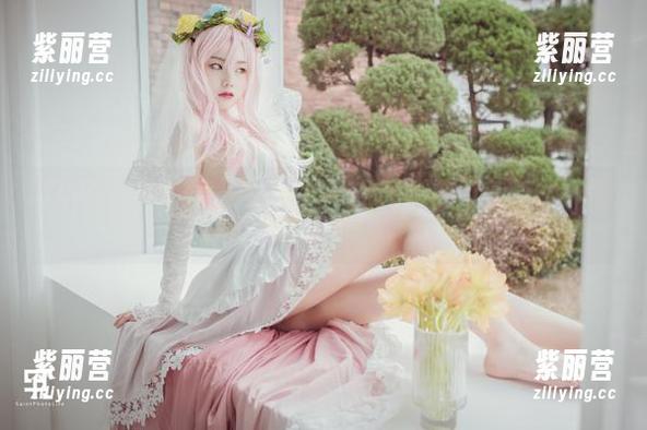 Yuna(윤아)的浴室写真，谁说淋浴只为洗澡？分享一些水花四溅的乐趣吧！