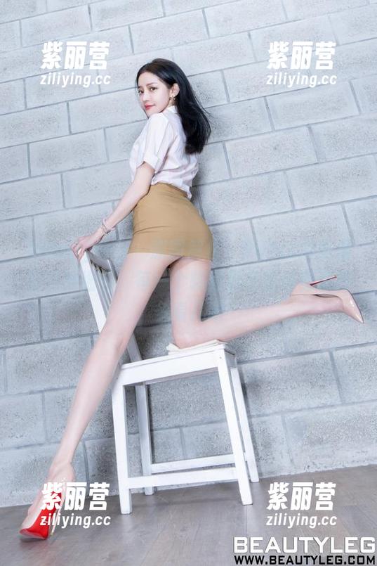 beautyleg-Rubis beautyleg - 原图解析:Rubis浴室里的微妙细节,每一个转身都在偷偷邀请我多看几眼