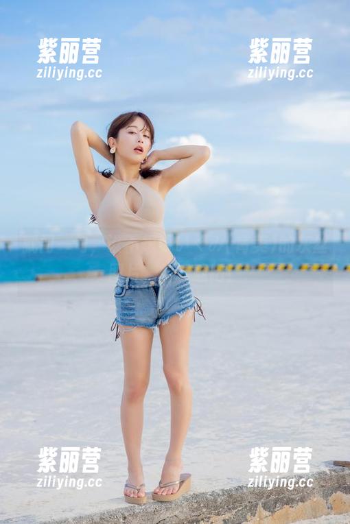 就问一句，谁不想要いくみ(育美)的灰丝图片，快下载吧！