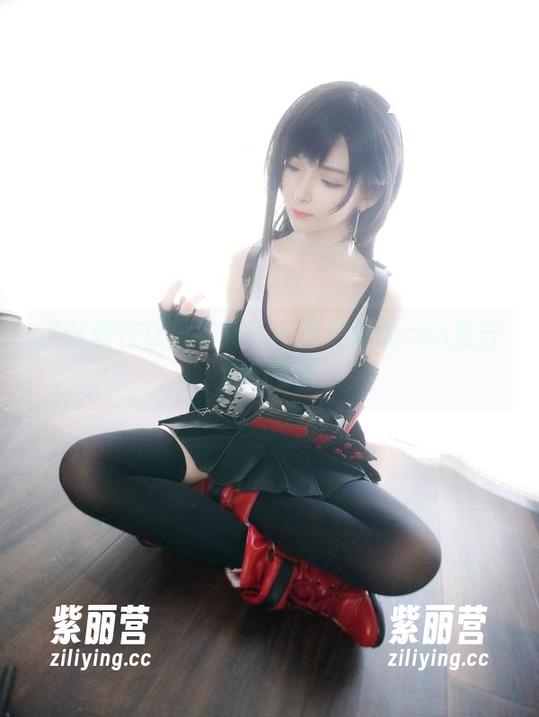 一小央泽 圣诞鹿在这里跳舞,一小央泽的cos是开挂的节日