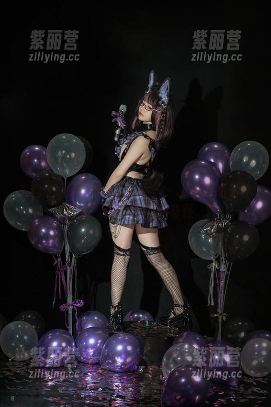 七月喵子 来自七月喵子的海洋风——水手服高清作品集,这船开得真奇怪。