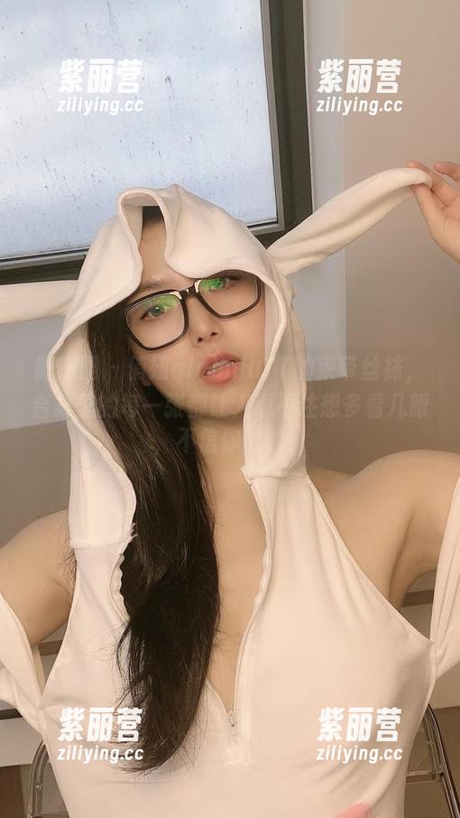 俏妞qiaoniuTT 微密圈 - 俏妞qiaoniuTT的束带丝袜,合集里的每一张都让人忍不住想多看几眼,不信你试试!