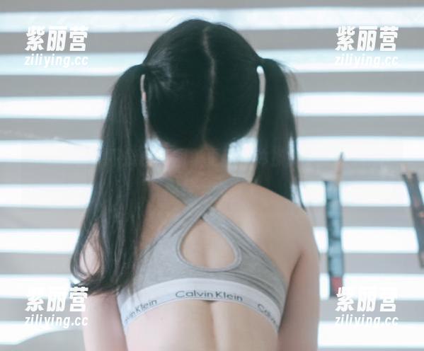 可可小白兔 可可小白兔不能停,图集更新,体操服少女让我想去健身……算了