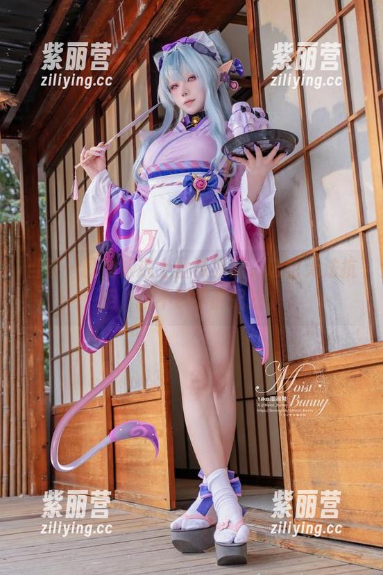咬一口兔娘 当咬一口兔娘遇上丝袜原图,谁也无法抗拒,这不科学的配搭。