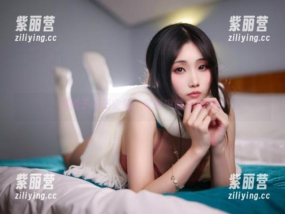嫣嫣子 嫣嫣子与职业装,套图中的隐秘革命