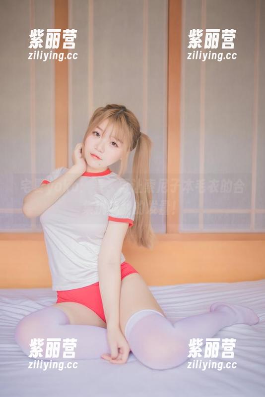 宅夏yoko 宅夏yoko:看,再让索尼子本毛衣的合集挑战我的发量!