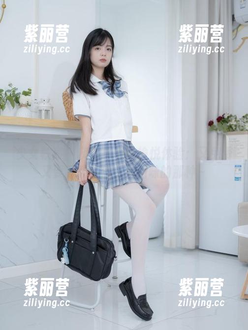 少女秩序-小鱼 少女秩序 - 灰丝小鱼的愉悦体验:又免费又要下载,你久久回味的那种~
