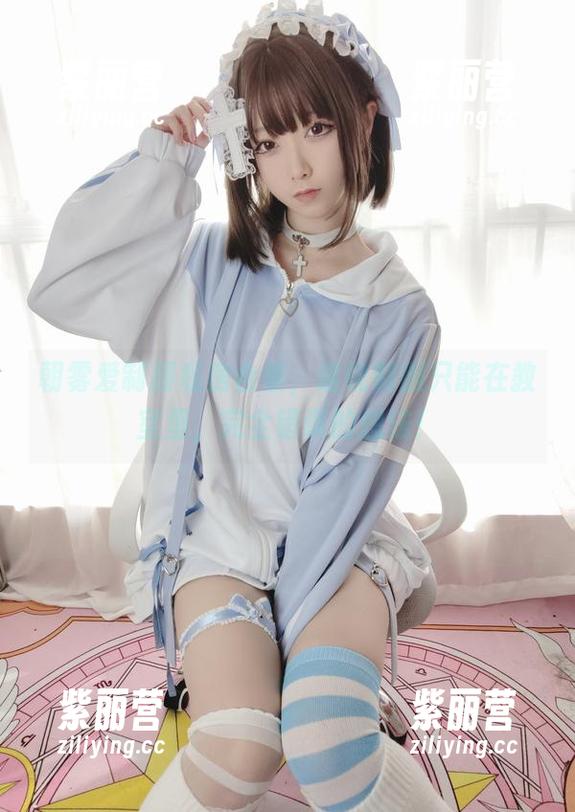 朝雾爱 朝雾爱制服私房合集,谁说制服只能在教室里,完全错误的想法!