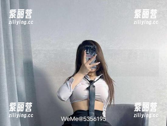 桃沢樱呀 微密圈 - 桃沢樱呀的裤里丝早已成为我的“免费精神食粮”!真香!