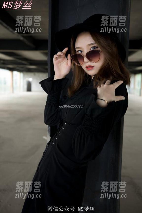 梦丝女神-花月舞 梦丝女神 - 修女与花月舞的邂逅——高清写真集里,意外的微妙
