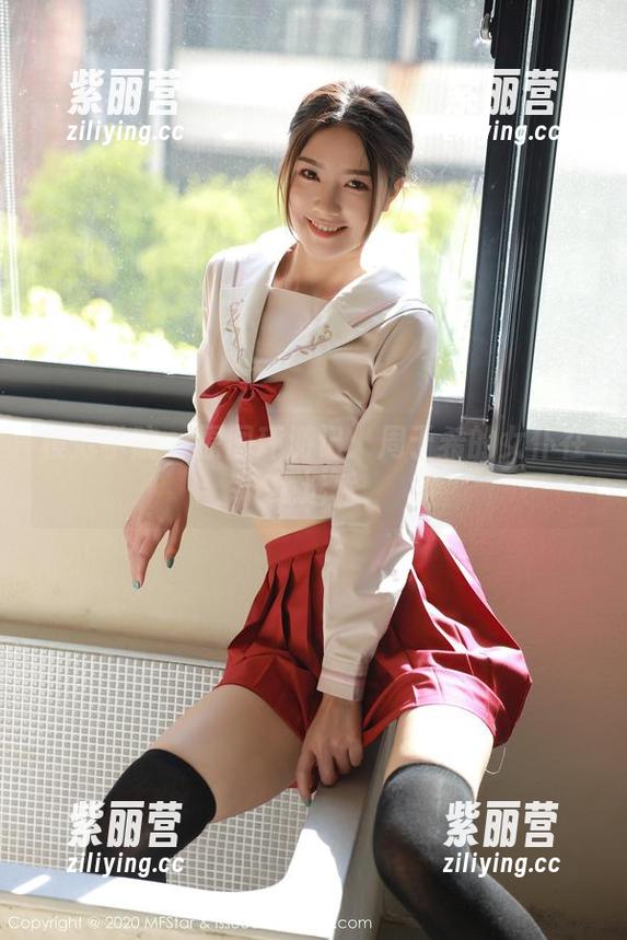 模范学院-周于希 模范学院 - 原图环游记:周于希的女仆在线选秀