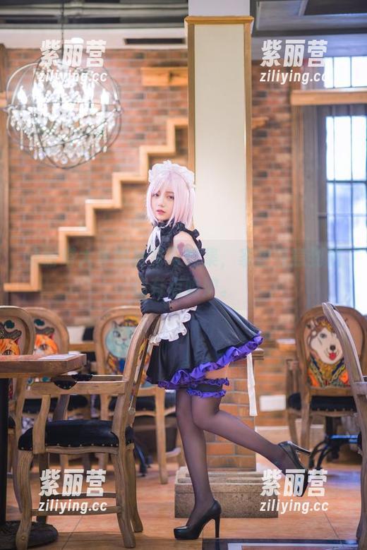 洛丽塔大哥 洛丽塔大哥的居家写真集,家里惬意到我都有点嫉妒。