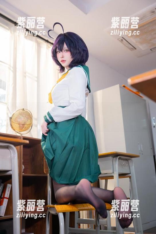 清水由乃 清水由乃的睡衣写真,资源超乎想象,毛绒绒的感觉能把你包围吗?