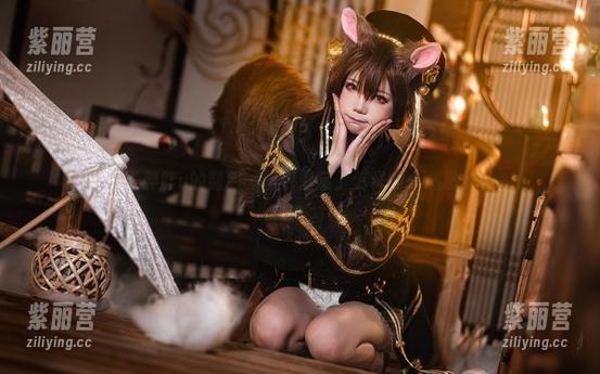 王胖胖u 王胖胖u的制服,图包里藏了怎样的小心思?