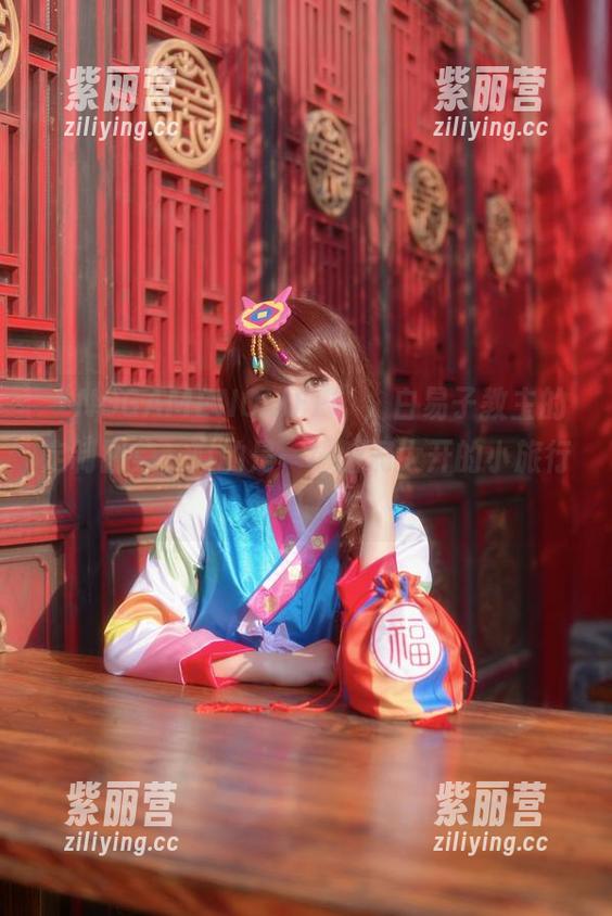 白易子教主 “NOGAMENOLIFE”,白易子教主的定制图集,真的是一场脑洞大开的小旅行!