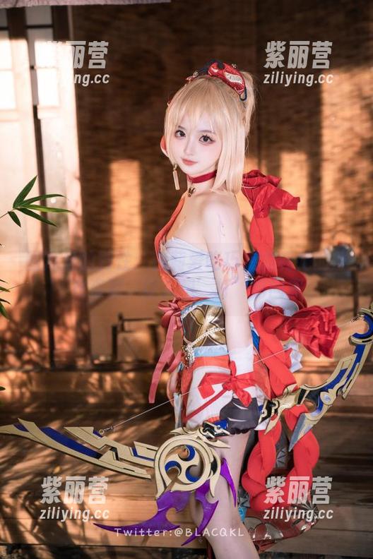 白莉爱吃巧克力 图库里的野性:白莉爱吃巧克力和她的皮衣资源,让人想’打’包回家