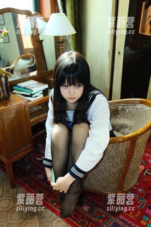 白莉爱吃巧克力 白莉爱吃巧克力居家的高清合集,换个角度让你重新定义“家”