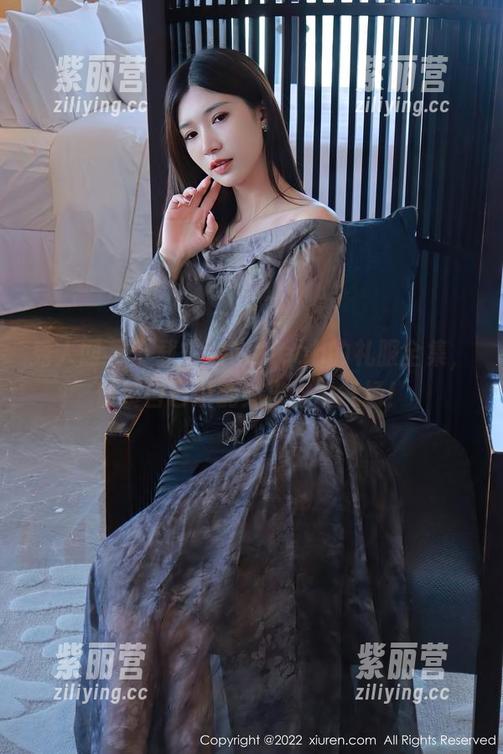 秀人网-安然Maleah 秀人网 - 下载安然Maleah的礼服全集,假装自己也能穿出这个气场!