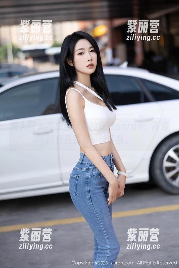秀人网-安然anran 秀人网 - 不想出泳池的安然anran:高清图包透露着一丝诱惑。