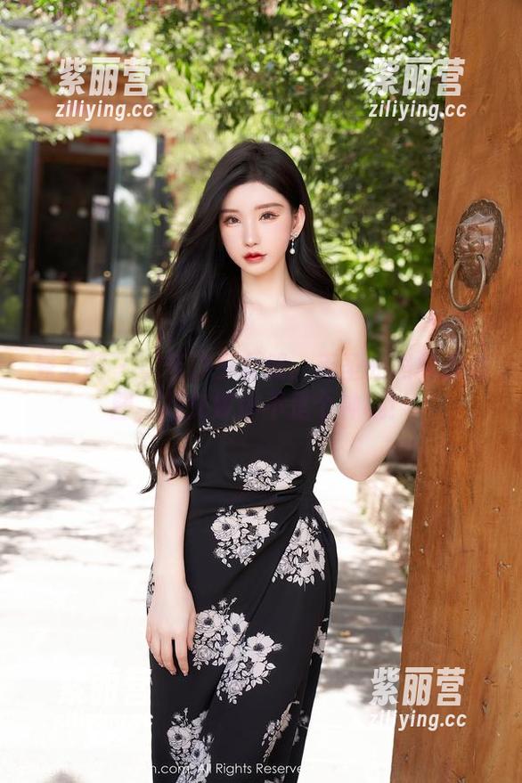 秀人网-李若汐 秀人网 - 李若汐少女篇:无圣光照样是美图,社交媒体不是个神棍!