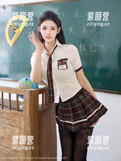 秀人网-浅浅Danny 秀人网 - 办公室的隐秘?浅浅Danny的秘书作品从原图就开始暗示了不少。