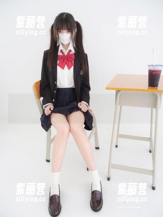 紧急企划-小恩 紧急企划 - 小恩的双马尾:图库里的甜美与叛逆并存
