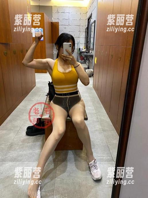 若若老师 微密圈 - 下载之前,先来一波若若老师短裙原图的聚焦,太绝了,有点不太敢直视。